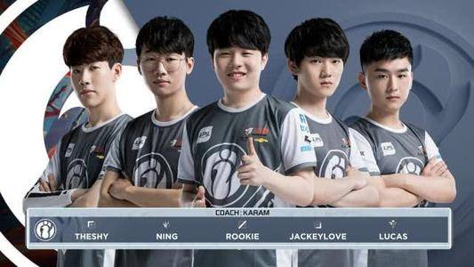 库里和凯文 库里和凯文