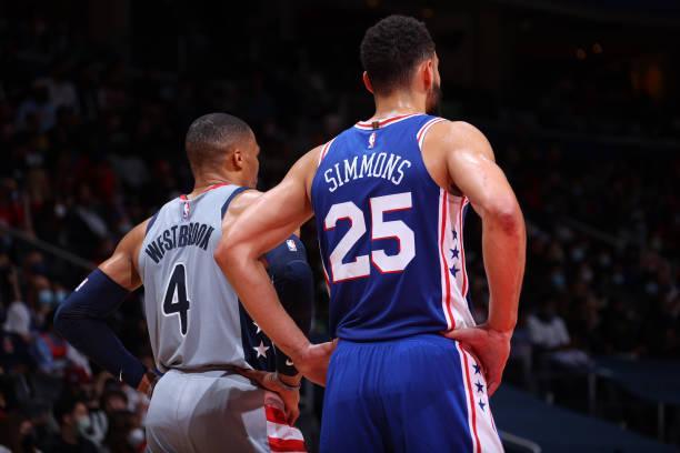 TA：曼联内部就引援目标存在不同意见，能否完成门将签约未知