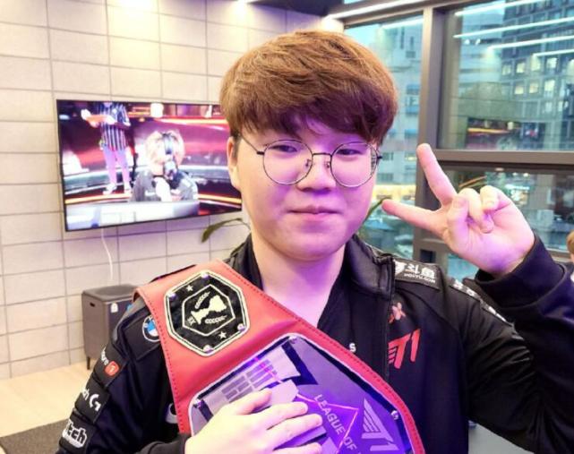 马丁内斯的 马丁内斯的